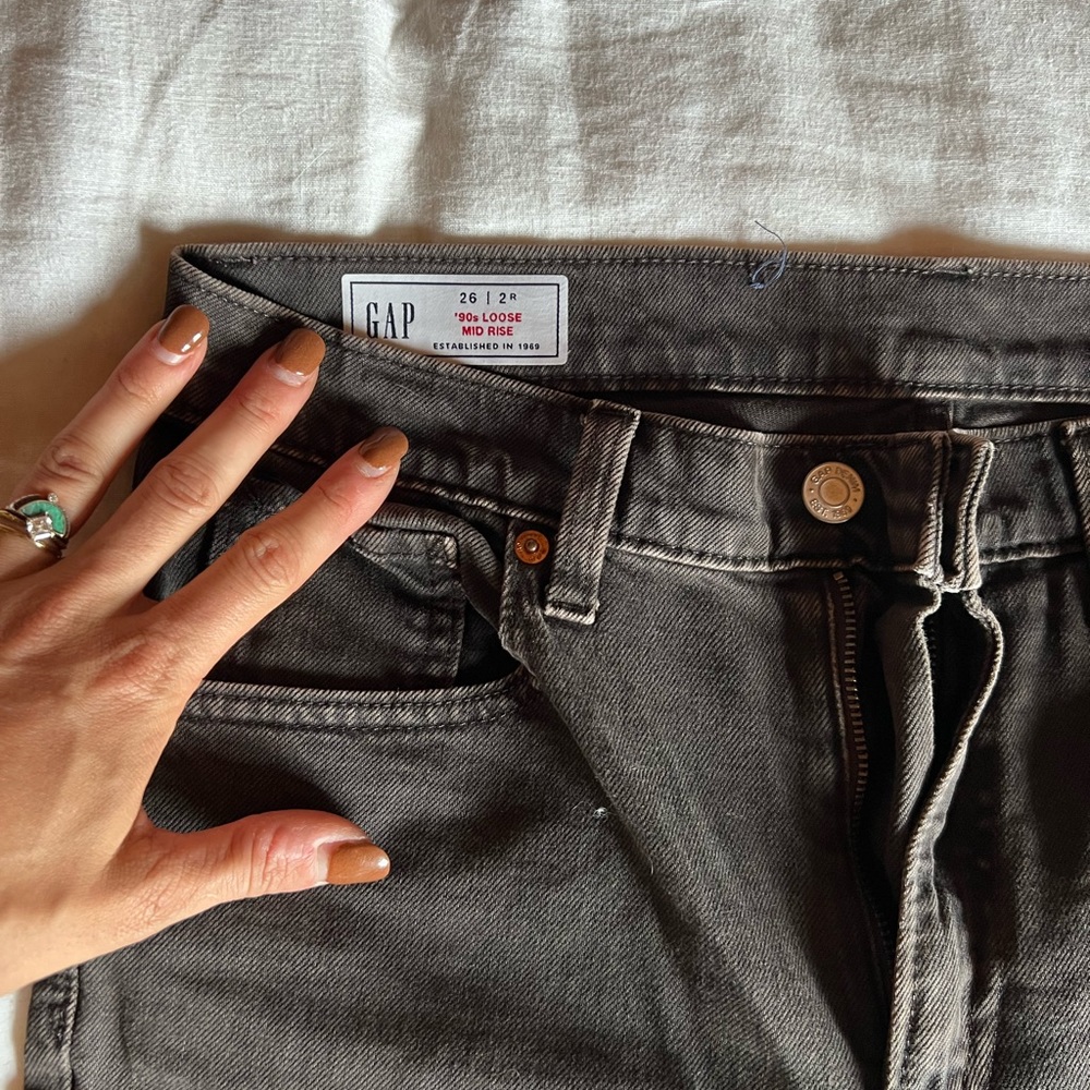 GAP denim ‘90s Loose Mid Rise jeans in cocoa